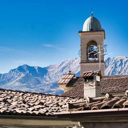 Lobia In Via Parrocchiale *
