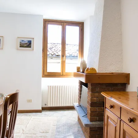 Lobia In Via Parrocchiale Appartement