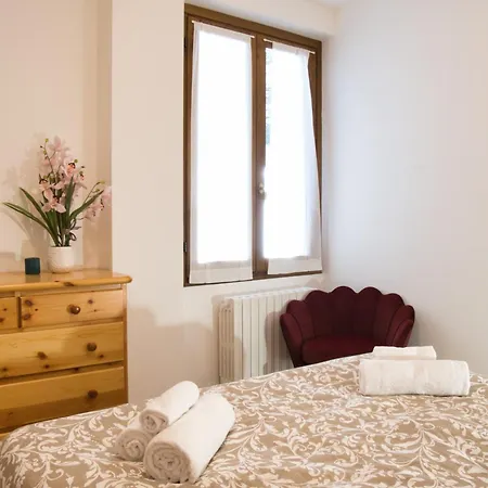 Lobia In Via Parrocchiale * Barzio