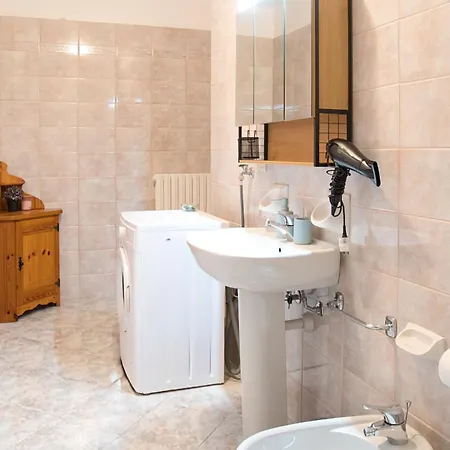 Lobia In Via Parrocchiale * Barzio