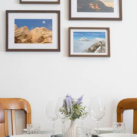 Lobia In Via Parrocchiale *