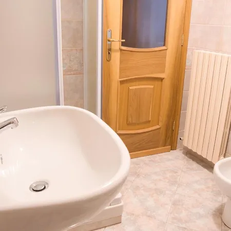 Lobia In Via Parrocchiale Appartement