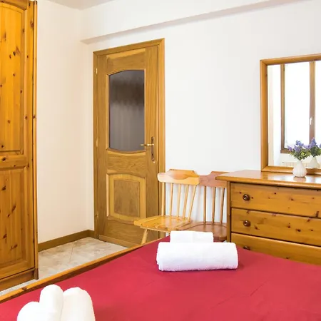 Lobia In Via Parrocchiale *