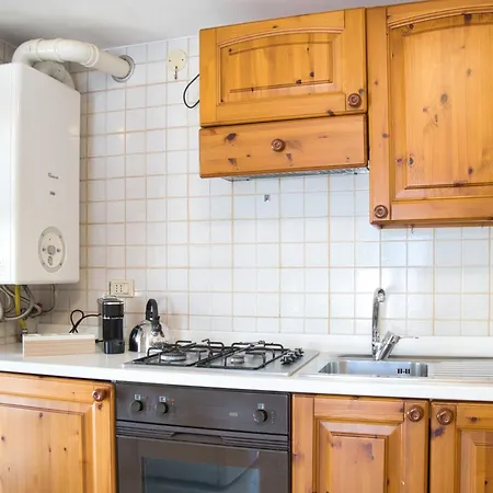 Lobia In Via Parrocchiale *